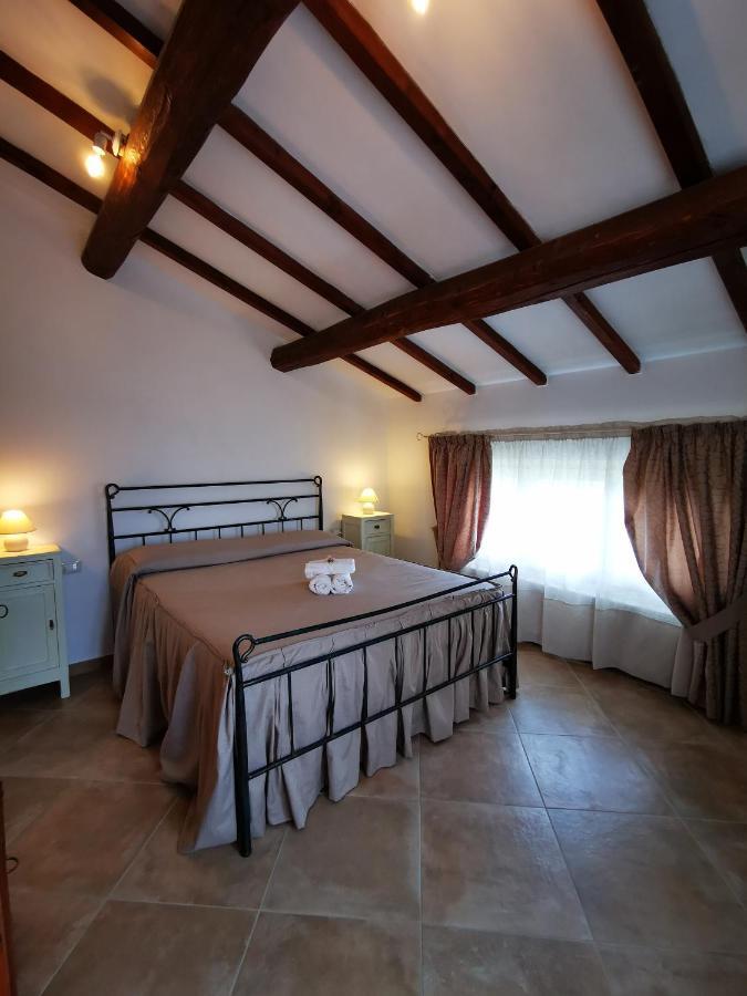 Villa Agriturismo Sotto La Rocca à Carmignano Extérieur photo