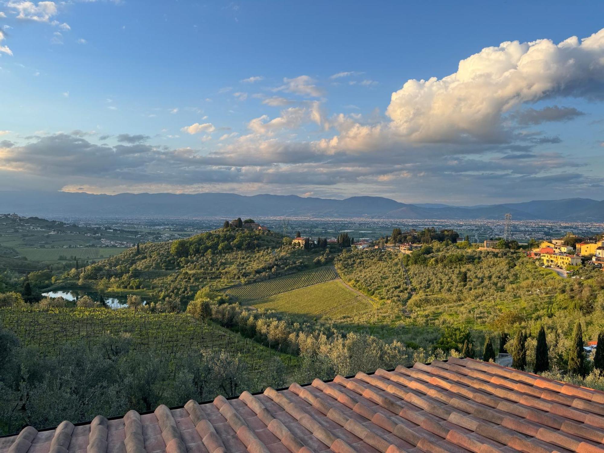 Villa Agriturismo Sotto La Rocca à Carmignano Extérieur photo